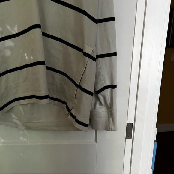 Vintage Eddie Bauer Cotton Rugby Shirt with Hood - Picture 4 of 7